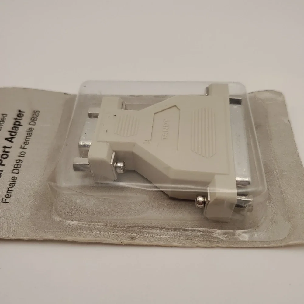 NEW Vintage Tandy DB25‎ to DB9 Grounded Serial Port Adapter Radio Shack